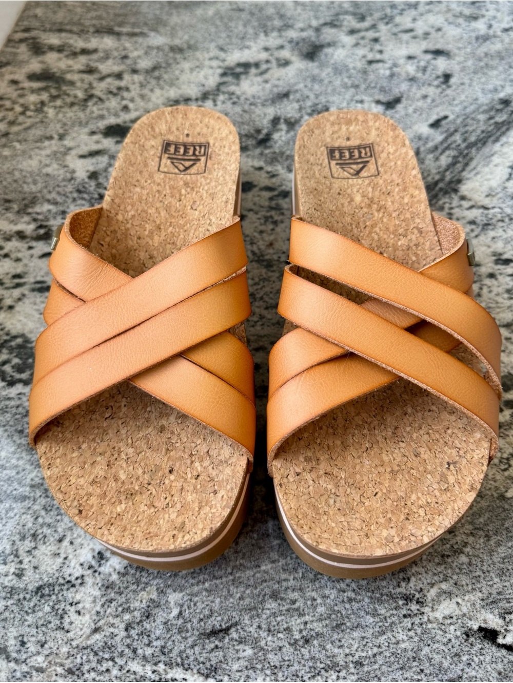 Reef Cushion Bloom Hi Sandals in tan. Size 8. Never worn!